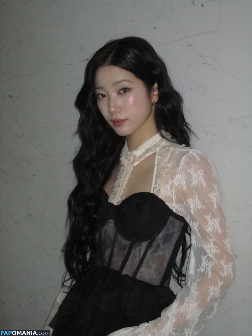 Kazuha Nakamura 中村 一葉 / LESSERAFIM / zuhazana Nackt OnlyFans  Geleaktes Foto #22