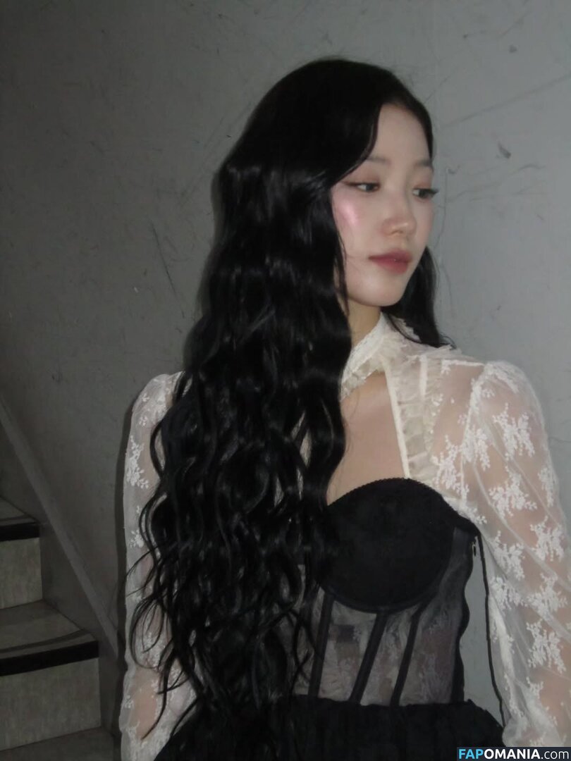 Kazuha Nakamura 中村 一葉 / LESSERAFIM / zuhazana Nackt OnlyFans  Geleaktes Foto #23