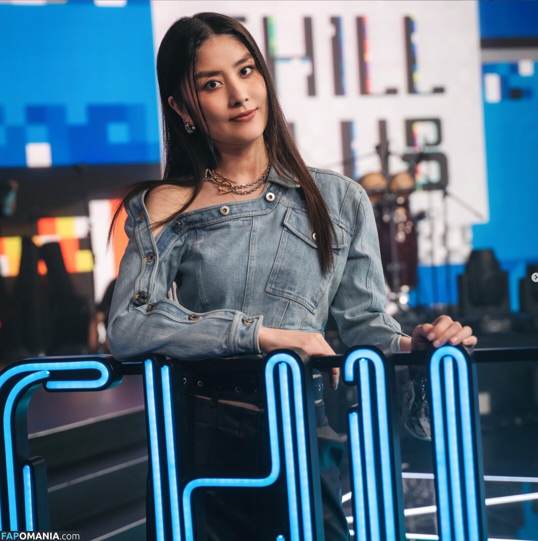 Kelly Chen Nackt OnlyFans  Geleaktes Foto #5