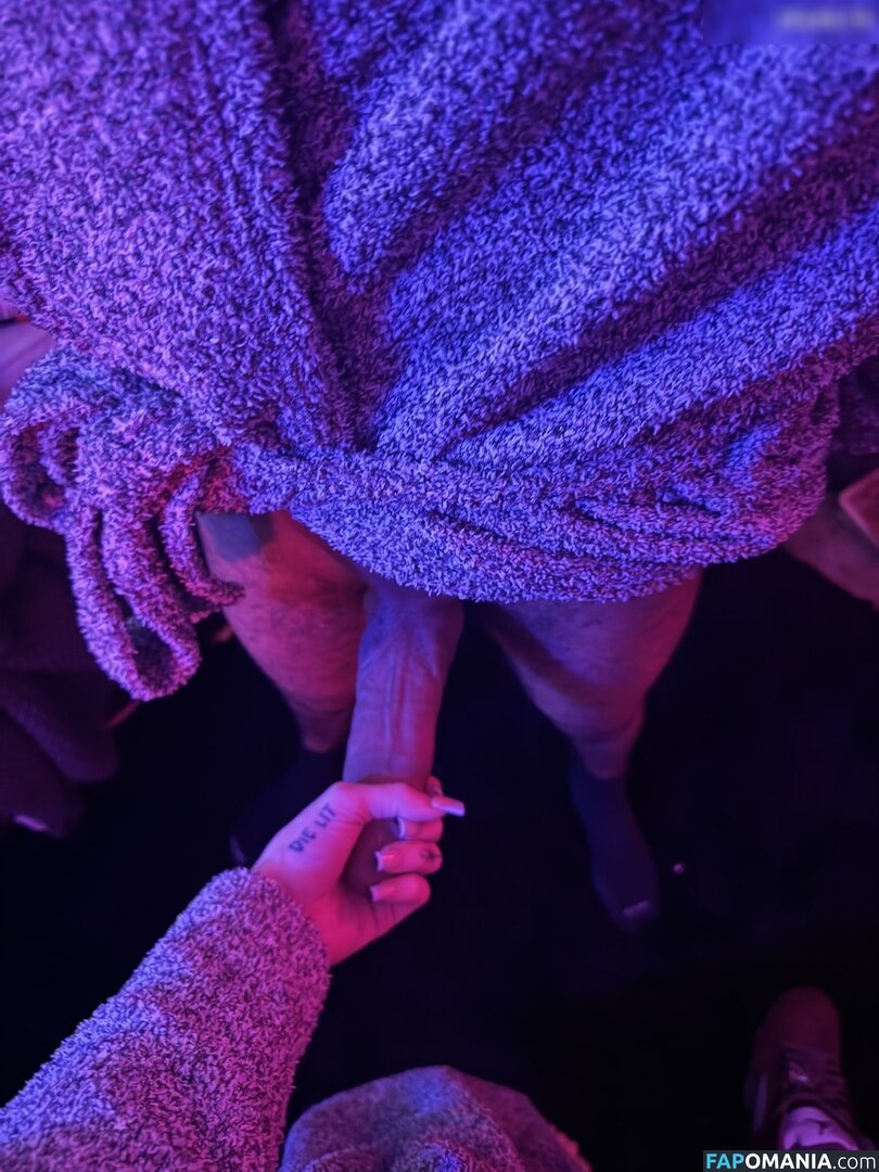 Kendalluvxx / kendalluvx / kxndalo Nackt OnlyFans  Geleaktes Foto #126