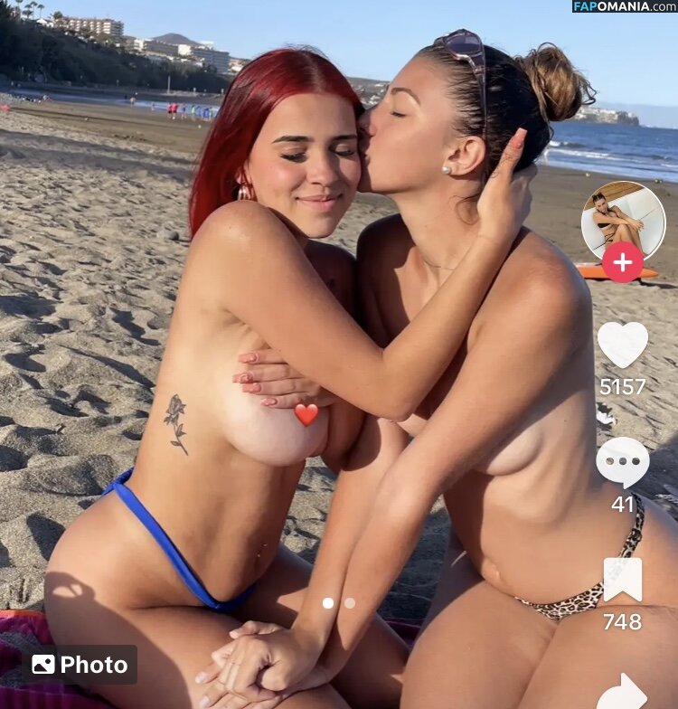 Kiara Rosario / kiararosario_ / wifenxtdoor Nackt OnlyFans  Geleaktes Foto #16
