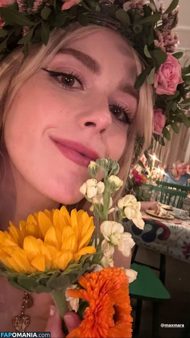 AdventuresSabrina / Kiernan Shipka / kiernanshipka Nackt OnlyFans  Geleaktes Foto #51
