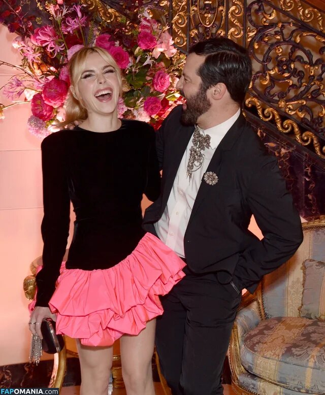 AdventuresSabrina / Kiernan Shipka / kiernanshipka Nackt OnlyFans  Geleaktes Foto #592