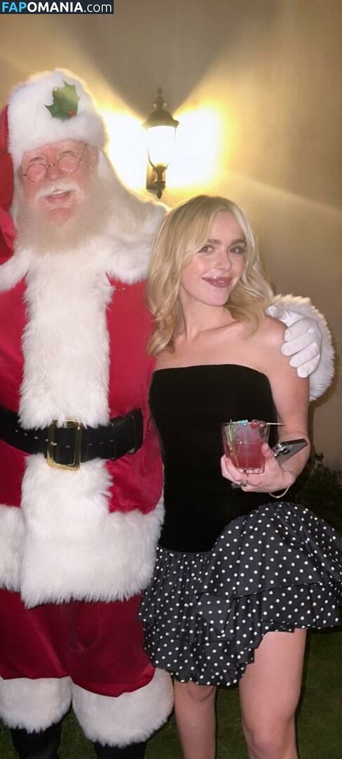 AdventuresSabrina / Kiernan Shipka / kiernanshipka Nackt OnlyFans  Geleaktes Foto #686