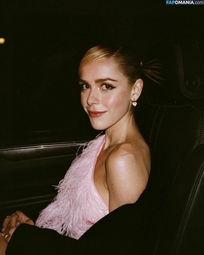 AdventuresSabrina / Kiernan Shipka / kiernanshipka Nackt OnlyFans  Geleaktes Foto #694