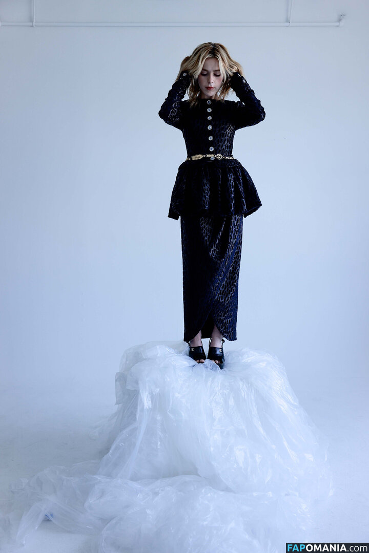 AdventuresSabrina / Kiernan Shipka / kiernanshipka Nackt OnlyFans  Geleaktes Foto #1529