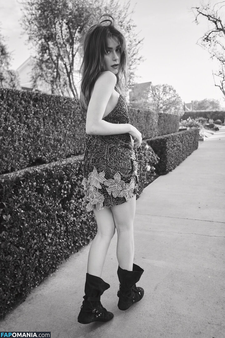 AdventuresSabrina / Kiernan Shipka / kiernanshipka Nackt OnlyFans  Geleaktes Foto #1560