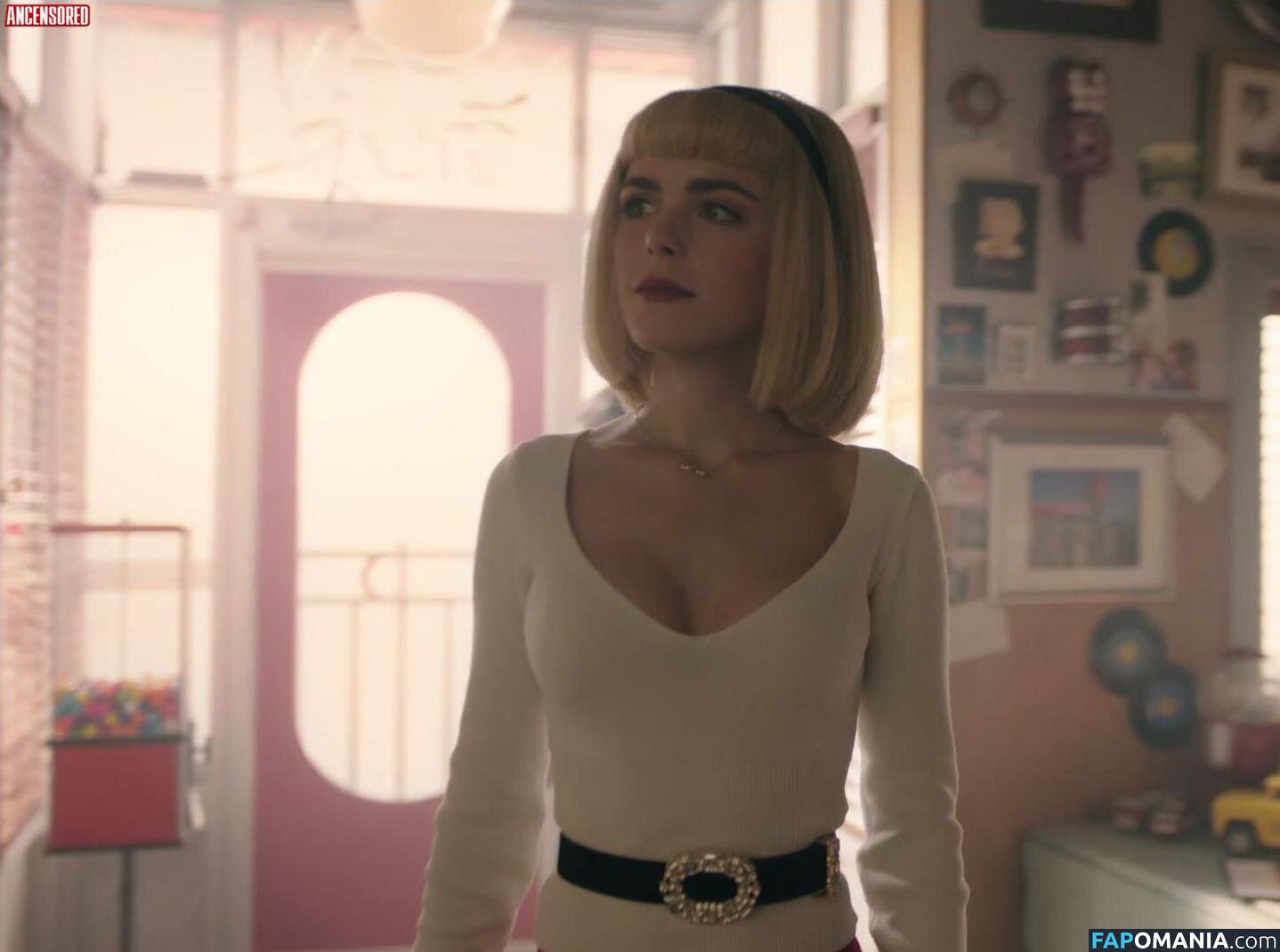 AdventuresSabrina / Kiernan Shipka / kiernanshipka Nackt OnlyFans  Geleaktes Foto #1609