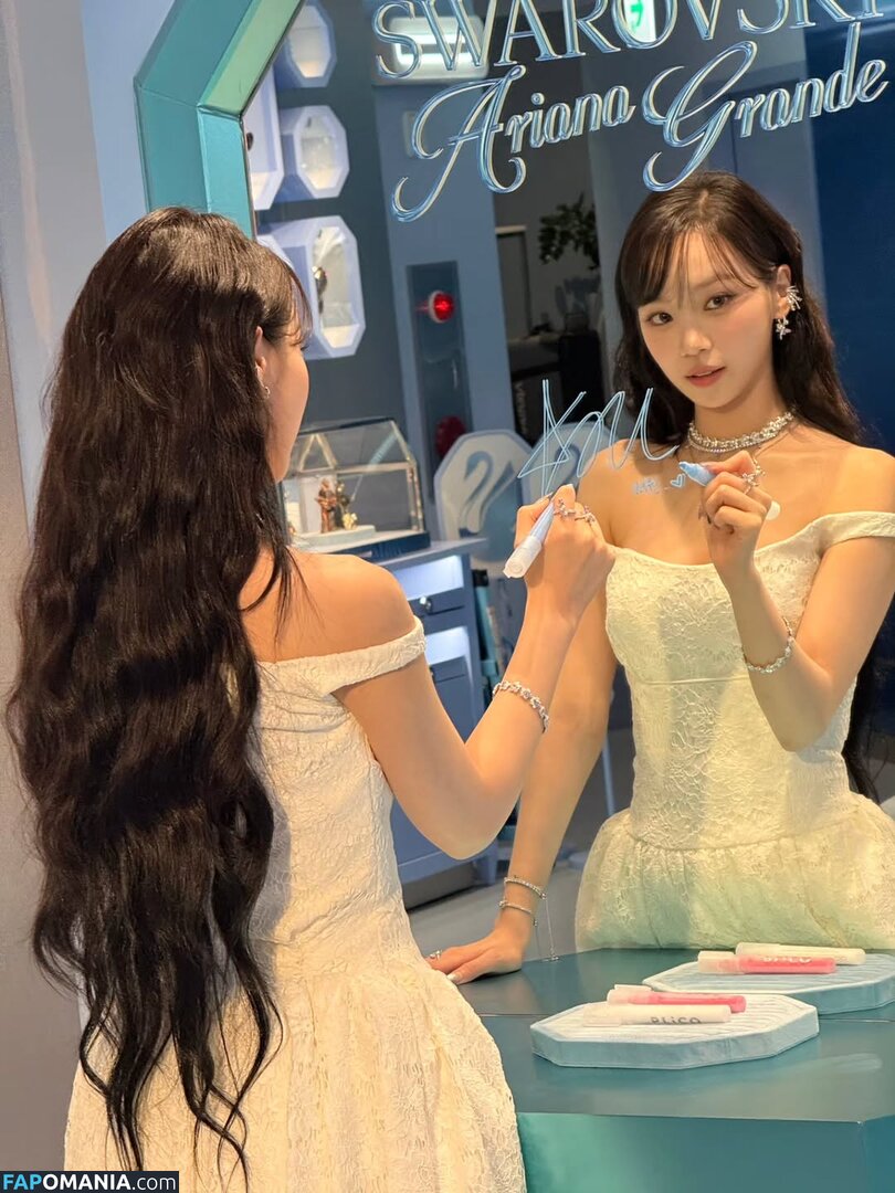 Kim Chaewon / _chaechae_1 / 김채원 Le Sserafim Nackt OnlyFans  Geleaktes Foto #45