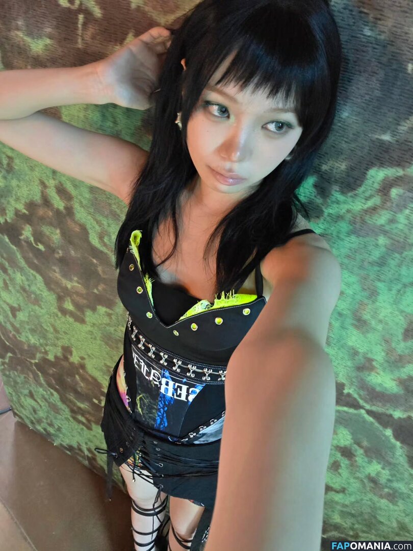 Kim Chaewon / _chaechae_1 / 김채원 Le Sserafim Nackt OnlyFans  Geleaktes Foto #58