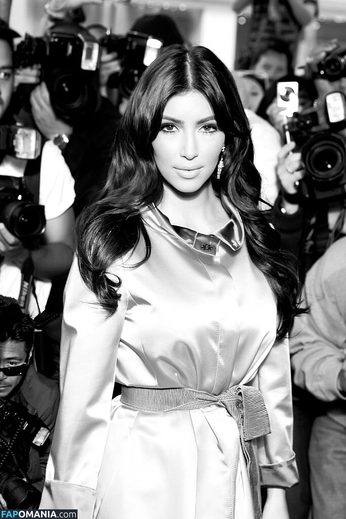 Kim Kardashian / kimkadarshian / kimkardashian Nackt OnlyFans  Geleaktes Foto #53