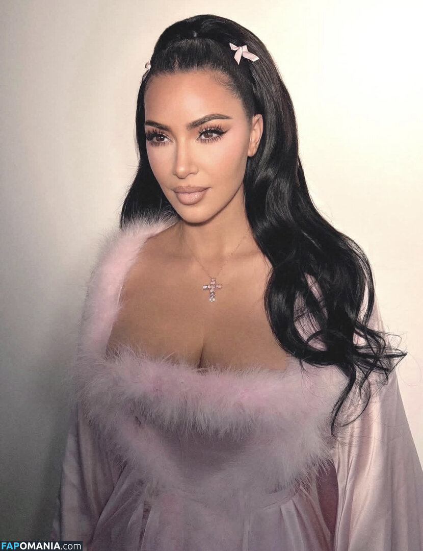Kim Kardashian / kimkadarshian / kimkardashian Nackt OnlyFans  Geleaktes Foto #126