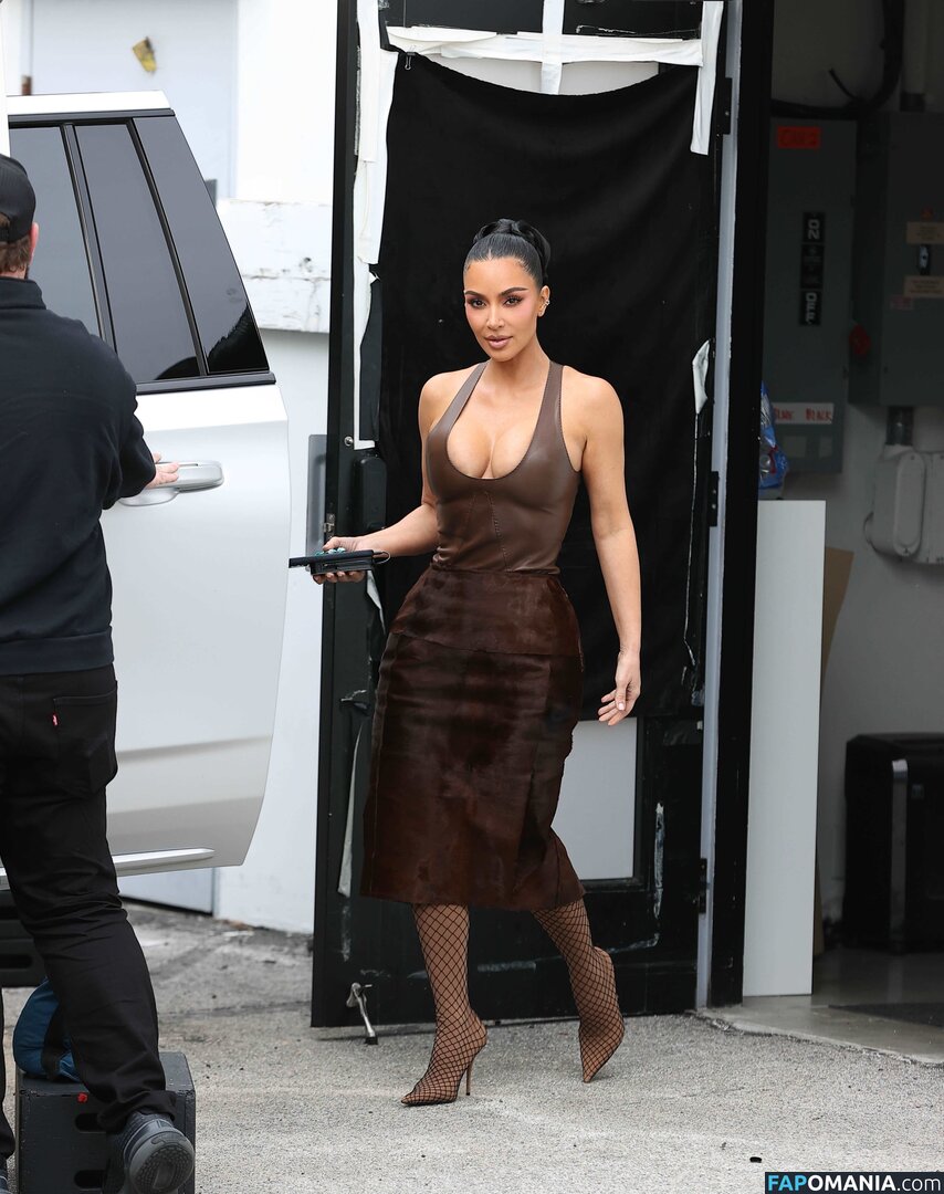 Kim Kardashian / kimkadarshian / kimkardashian Nackt OnlyFans  Geleaktes Foto #152