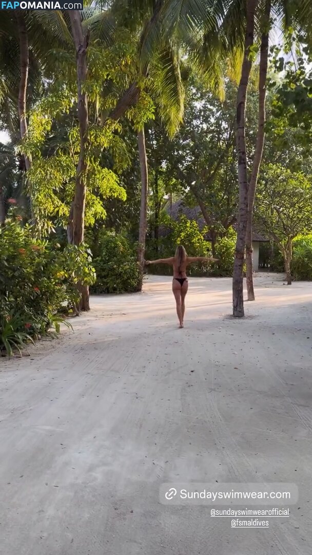 Kimberley Garner / KimberleyLondon / kimberleygarner Nackt OnlyFans  Geleaktes Foto #933