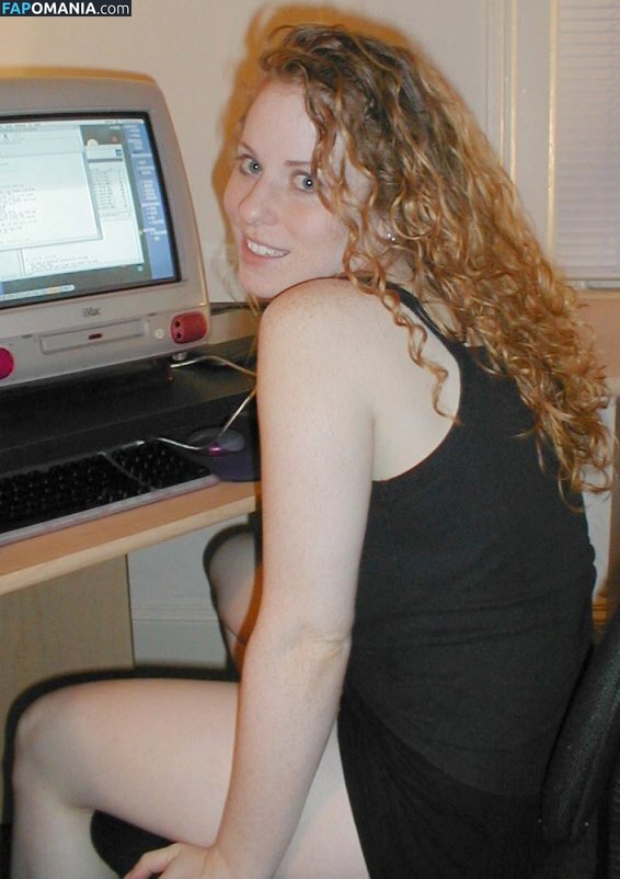 Kira The Little Redhead Nackt OnlyFans  Geleaktes Foto #259