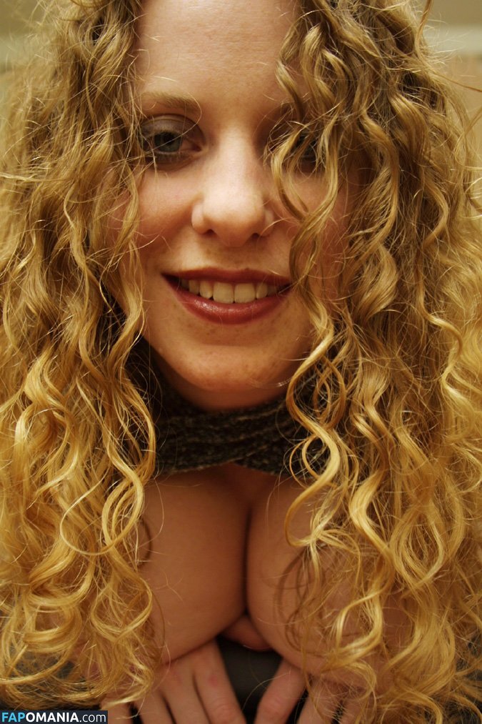 Kira The Little Redhead Nackt OnlyFans  Geleaktes Foto #364