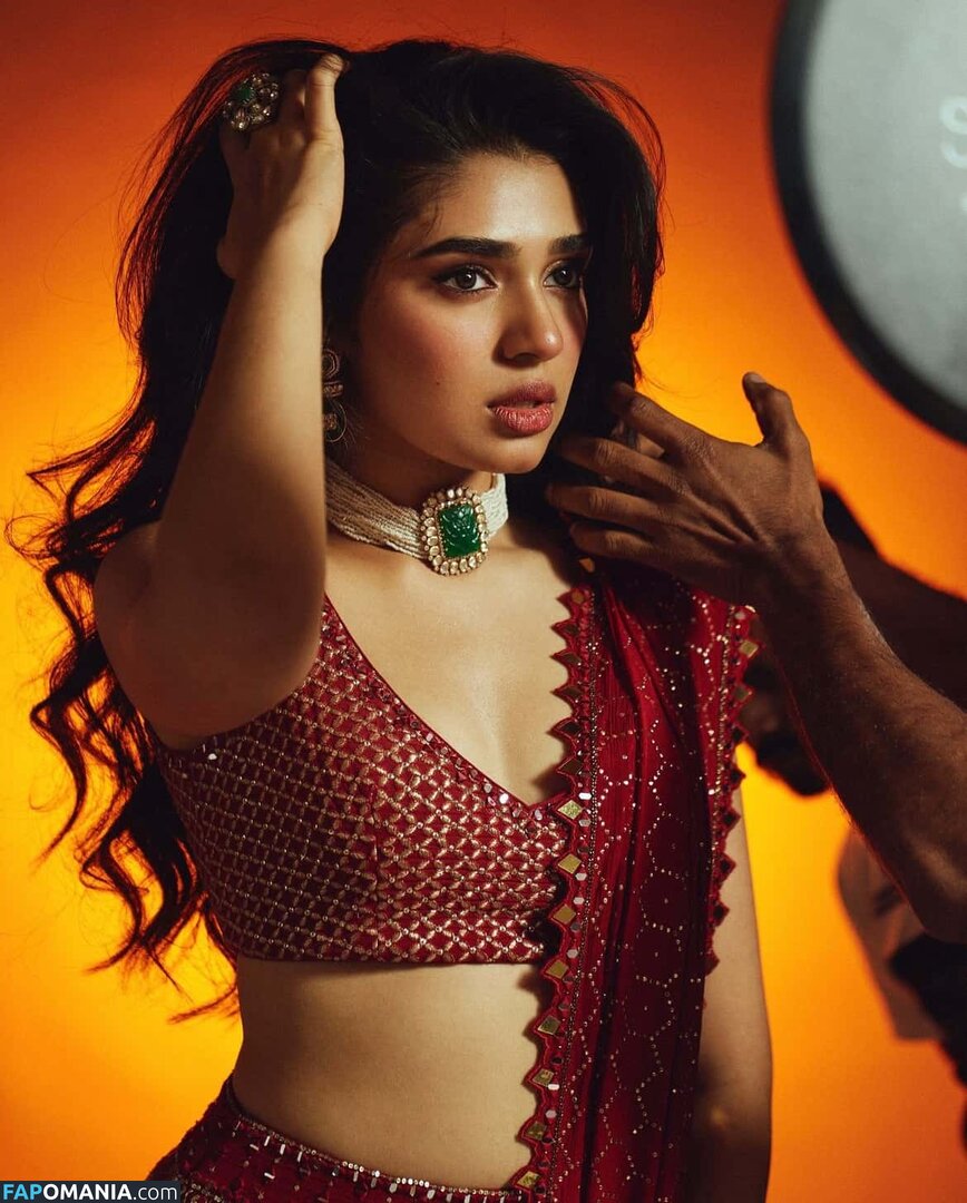 Krithi Shetty Nackt OnlyFans  Geleaktes Foto #12