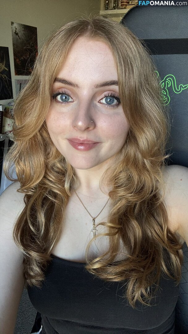 Krystal / Krysttl / Krysttlxd Nackt OnlyFans  Geleaktes Foto #11