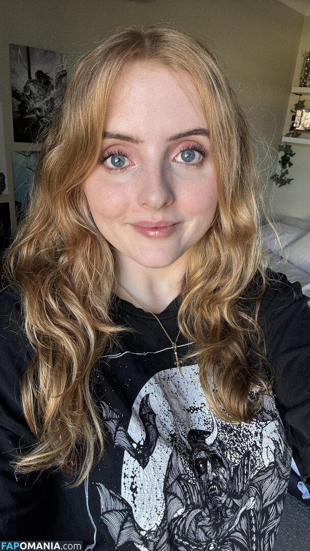 Krystal / Krysttl / Krysttlxd Nackt OnlyFans  Geleaktes Foto #19