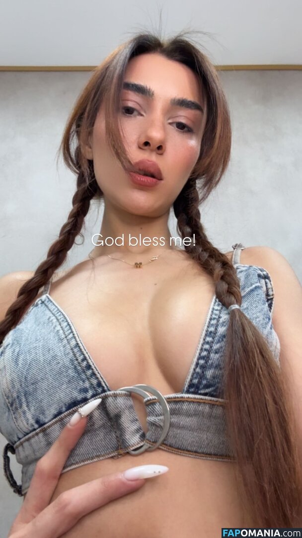 Kübra Miranda Çamlıbel / mirandaorlayn Nackt OnlyFans  Geleaktes Foto #1