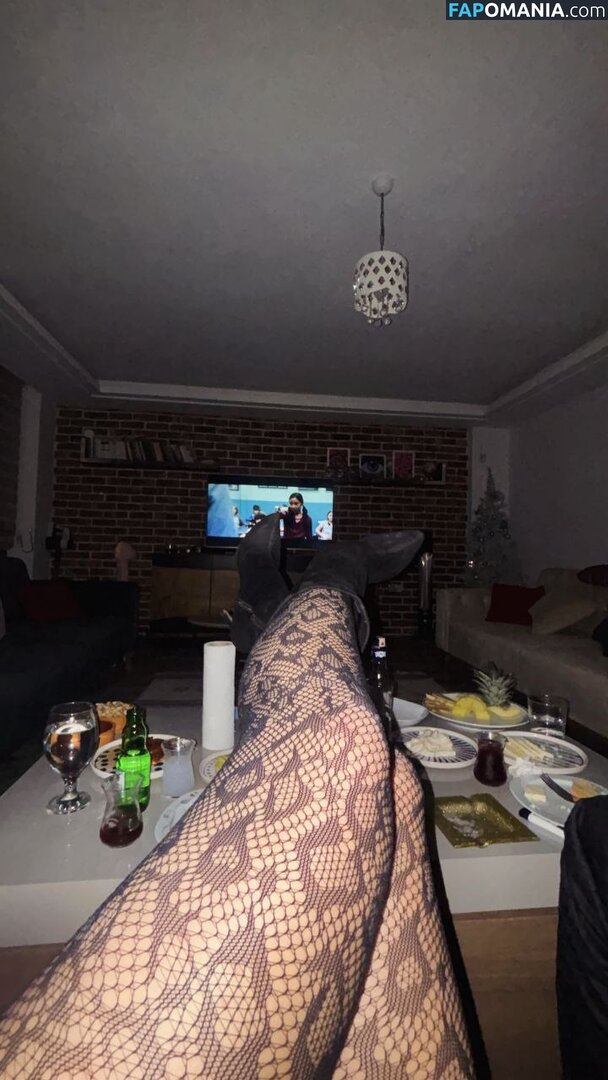 Kubrasaglamm1 / Kübra Saglam Nackt OnlyFans  Geleaktes Foto #1
