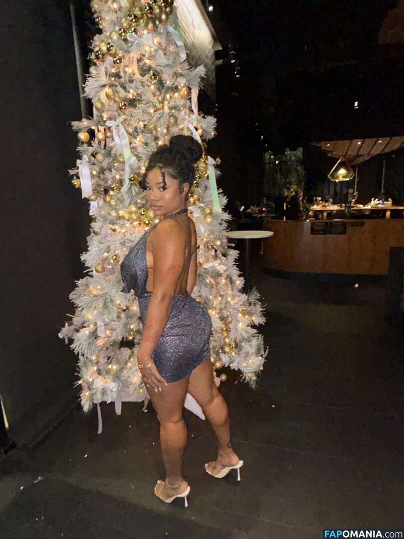Kyylareneee / kurlykyy / kurrlyyy / kyylarenee Nackt OnlyFans  Geleaktes Foto #16