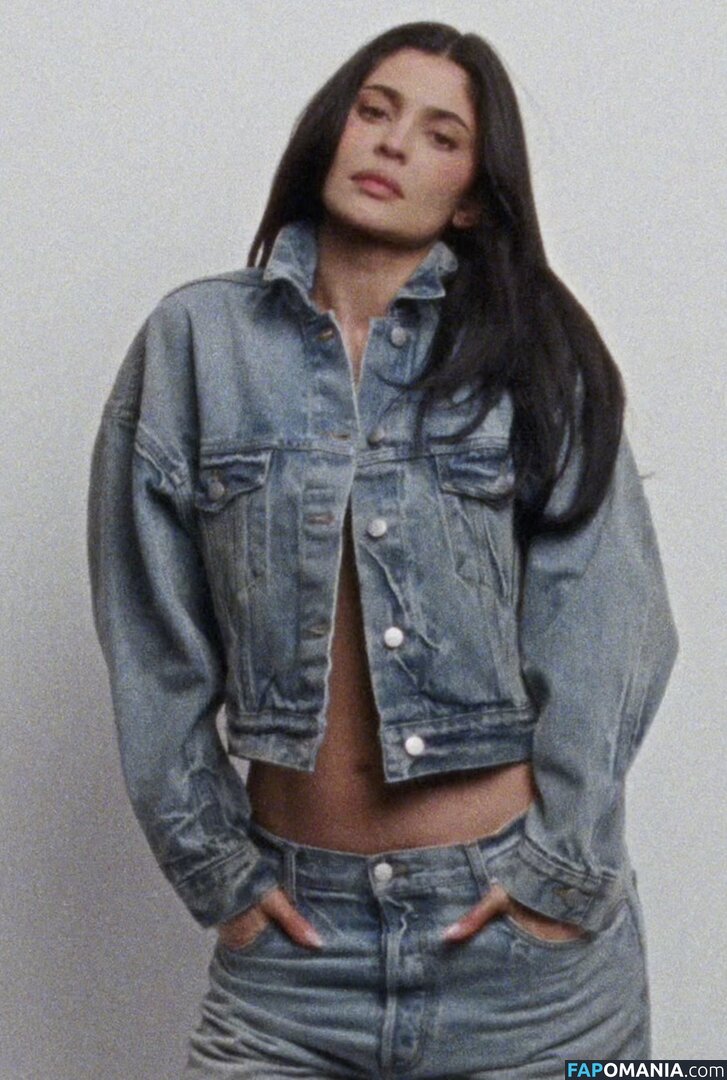 Kylie Jenner / kyliejenner / kyliejenner.2 Nackt OnlyFans  Geleaktes Foto #59