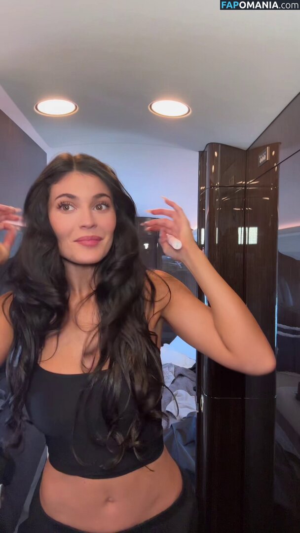 Kylie Jenner / https: / kyliejenner / kyliejenner.2 Nackt OnlyFans  Geleaktes Foto #94