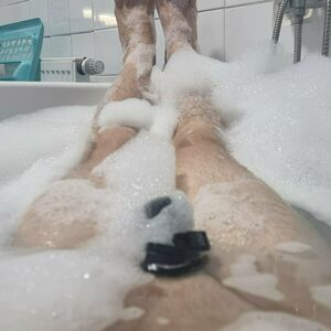 ladsfeetfree