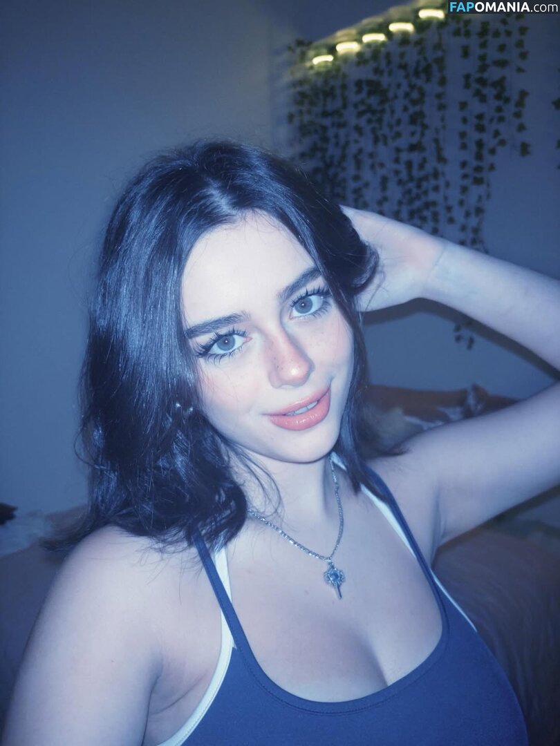 Lana Banana / Lana Luise / alanaluise Nackt OnlyFans  Geleaktes Foto #7