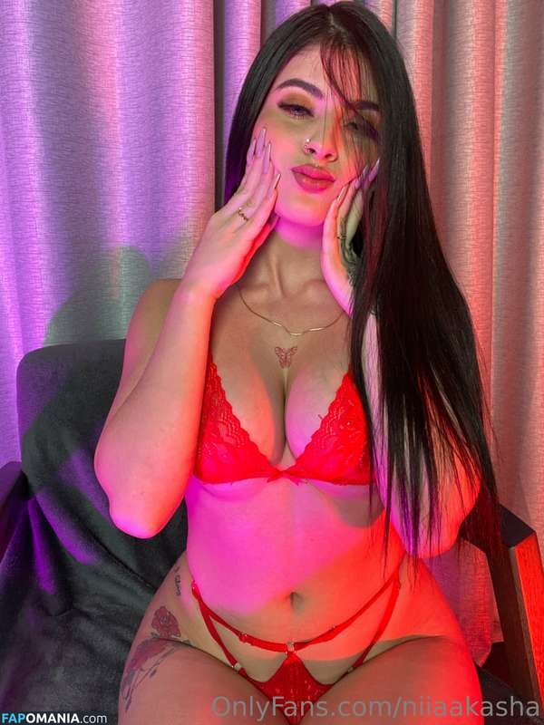 Laura Jimenez / laurajimnz_oficial / niiaakasha Nackt OnlyFans  Geleaktes Foto #1
