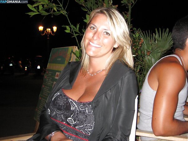 Laura Leonardi / lalaparis06 Nackt OnlyFans  Geleaktes Foto #26