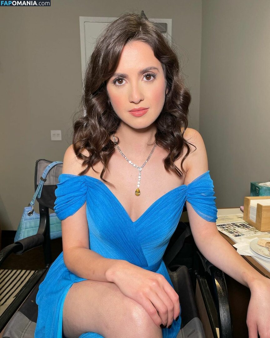Laura Marano / lauramarano Nackt OnlyFans  Geleaktes Foto #4
