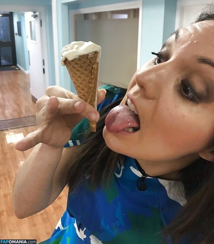 Laura Tobin Nackt OnlyFans  Geleaktes Foto #154