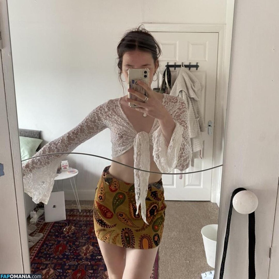 Laura Wilshaw / https: Nackt OnlyFans  Geleaktes Foto #8