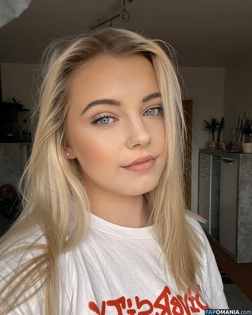 Laura / https: / laurabeverlin / llaurenha / lolilau Nackt OnlyFans  Geleaktes Foto #83