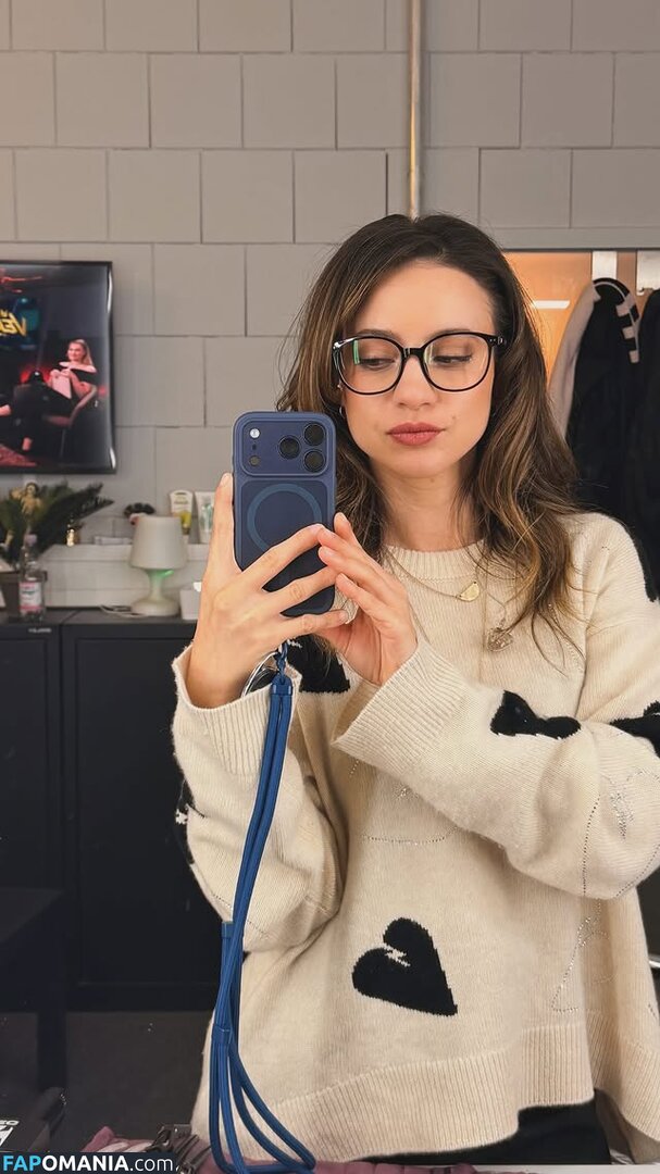 Laure Valée / laure_bv Nackt OnlyFans  Geleaktes Foto #166