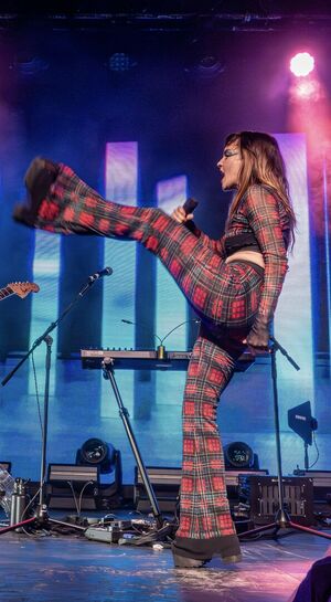 Lauren Mayberry