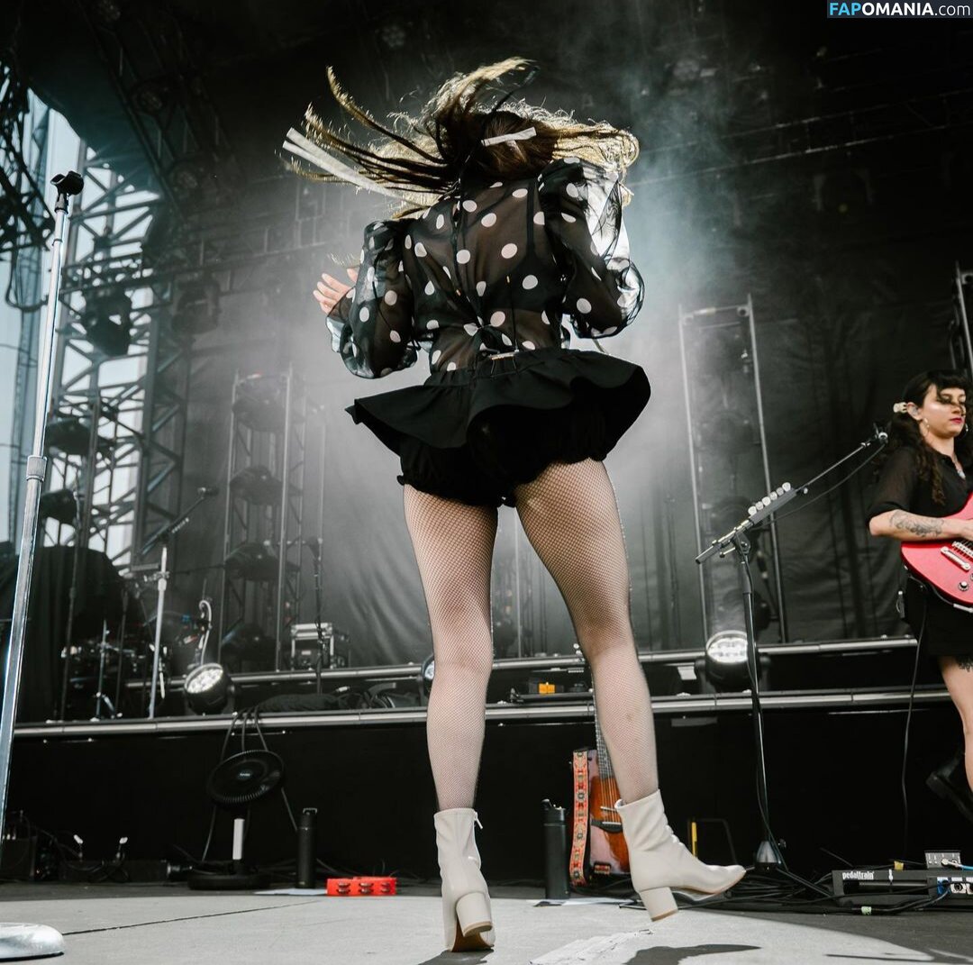 Lauren Mayberry / laurenevemayberry Nackt OnlyFans  Geleaktes Foto #114