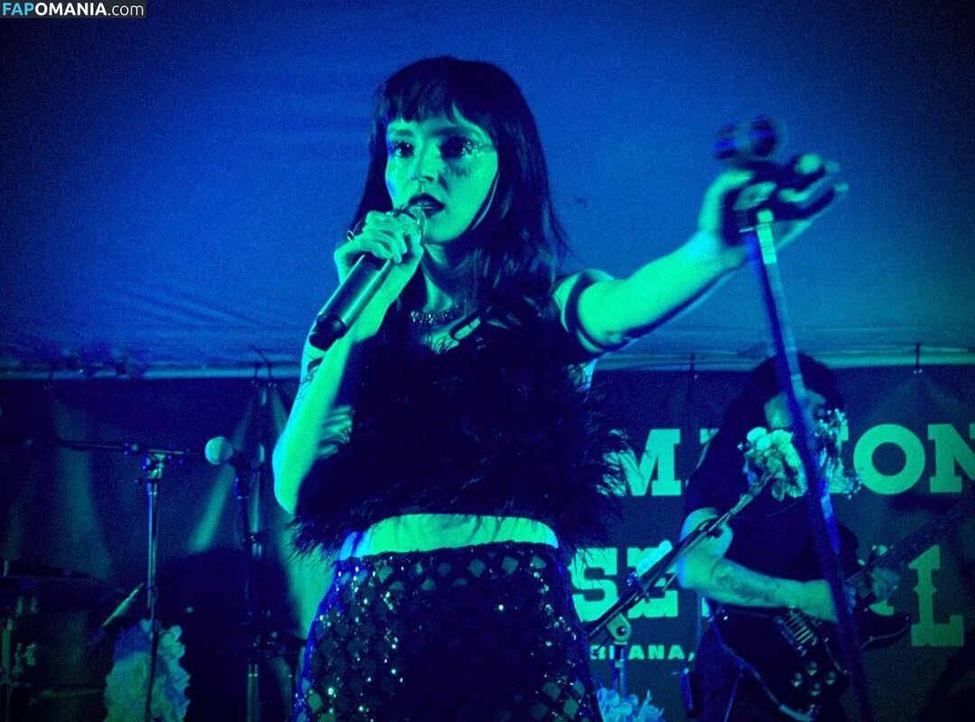 Lauren Mayberry / laurenevemayberry Nackt OnlyFans  Geleaktes Foto #233