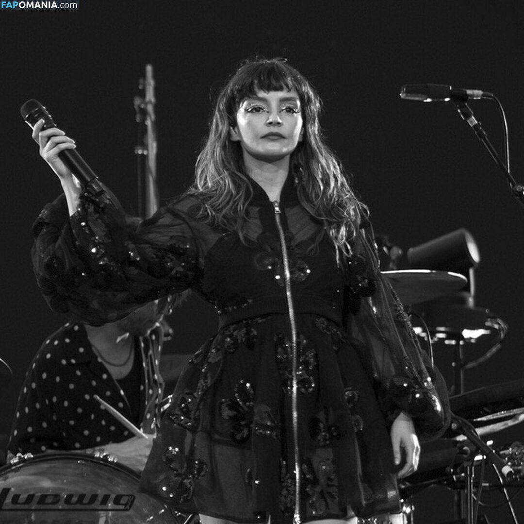 Lauren Mayberry / laurenevemayberry Nackt OnlyFans  Geleaktes Foto #302