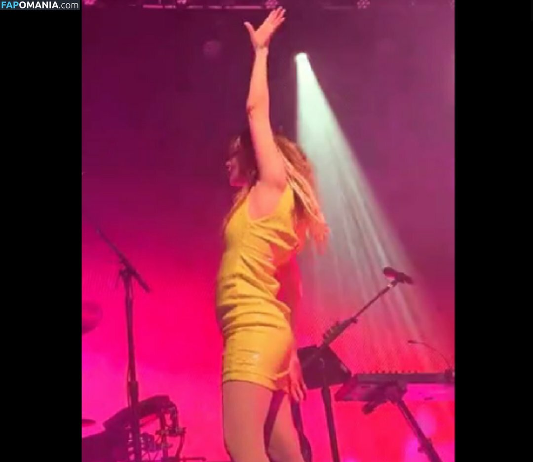 Lauren Mayberry / laurenevemayberry Nackt OnlyFans  Geleaktes Foto #591