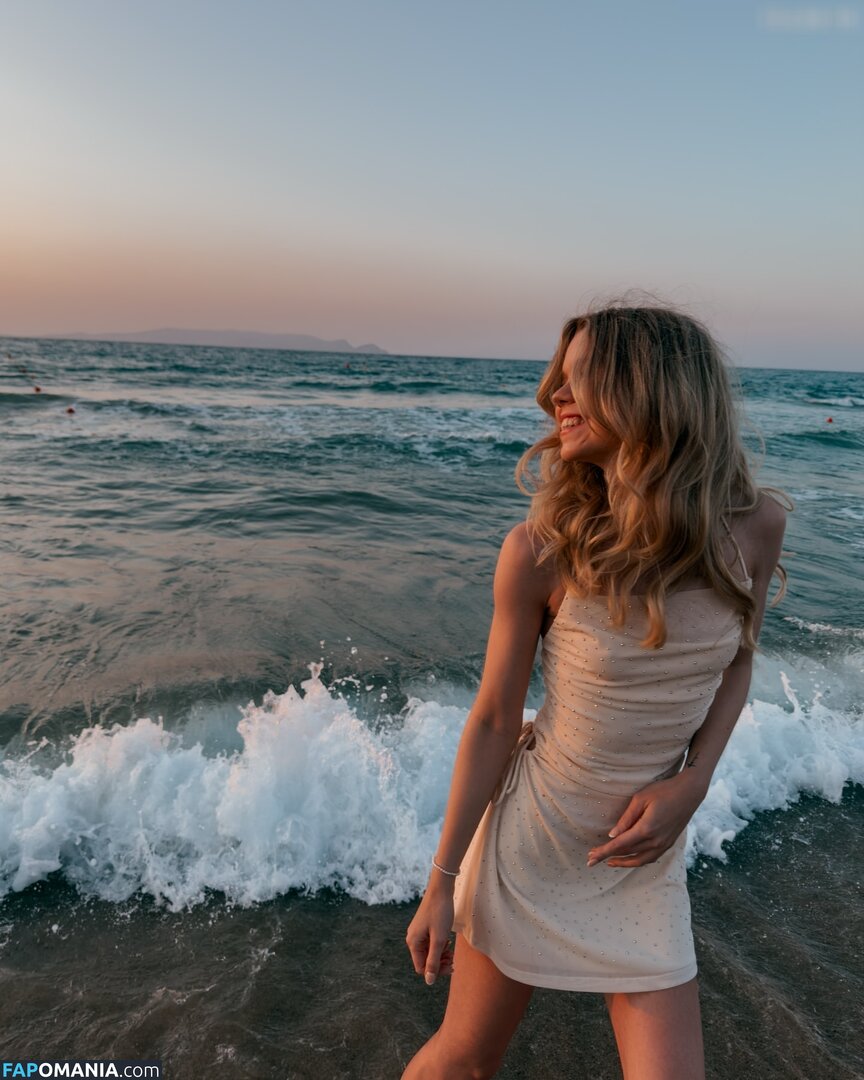 Lea Peach / Looskanal / lea / wifiloo_m Nackt OnlyFans  Geleaktes Foto #780