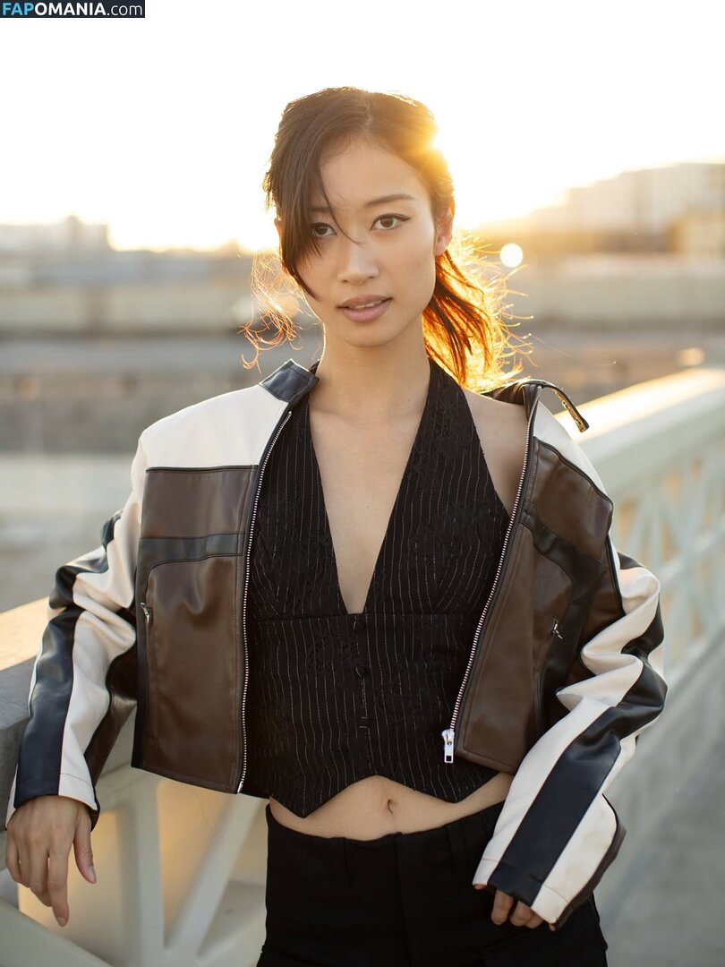 Famous Asian tiktoker / Leenda Dong / leendadong / leendaphotodumps Nackt OnlyFans  Geleaktes Foto #3