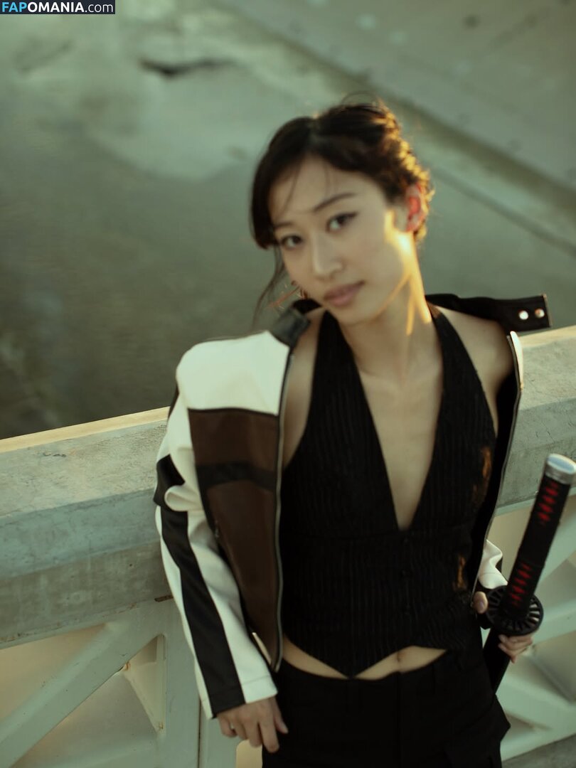 Famous Asian tiktoker / Leenda Dong / leendadong / leendaphotodumps Nackt OnlyFans  Geleaktes Foto #5