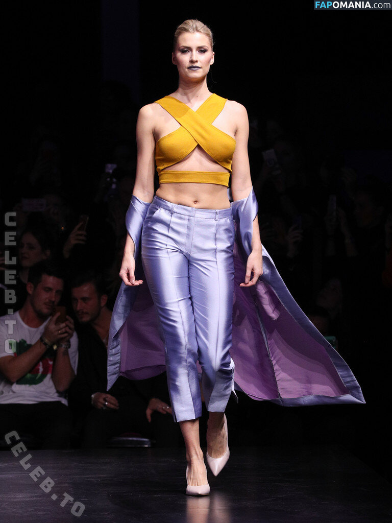 LenGercke / Lena Gercke / https: / lenagercke Nackt OnlyFans  Geleaktes Foto #748