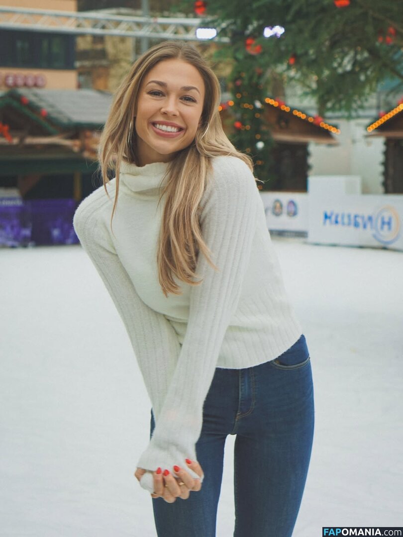 Lena Schwender / Lena ✨ / lenaschwender_ Nackt OnlyFans  Geleaktes Foto #4