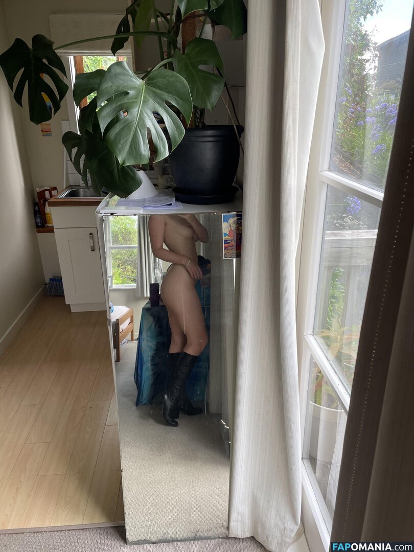 Lepetit_lapin / lepetitlapinkarori Nackt OnlyFans  Geleaktes Foto #2