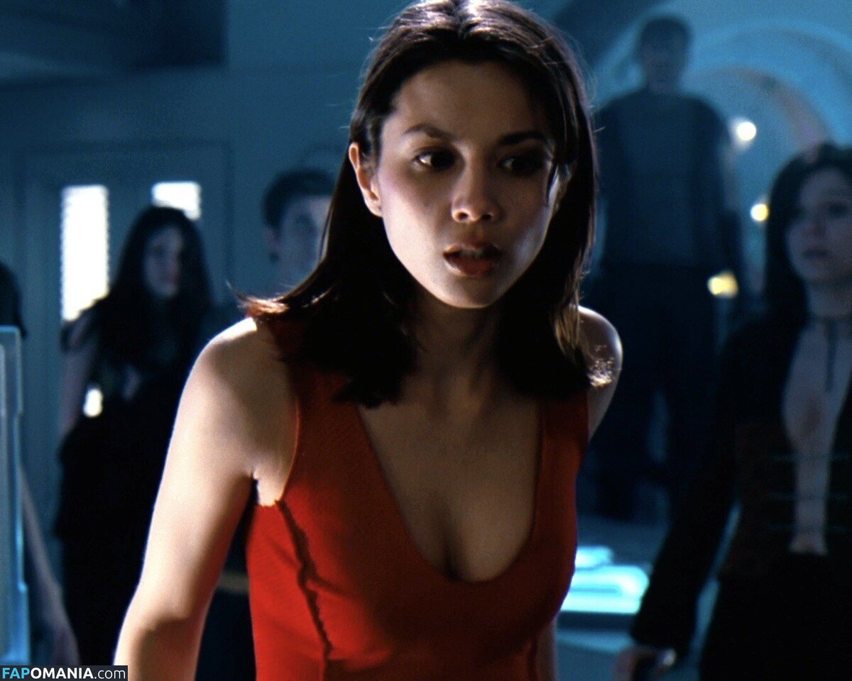 Lexa Doig Nackt OnlyFans  Geleaktes Foto #16