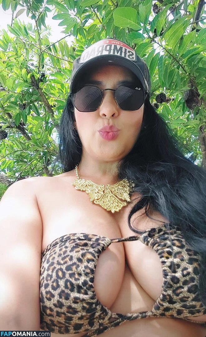 Lia Castro / liacastro747 Nackt OnlyFans  Geleaktes Foto #1
